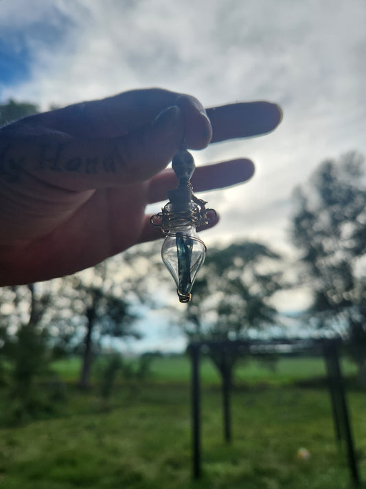 Skull Talisman Pendant – Vivianite in Glass with Copper Wrapping