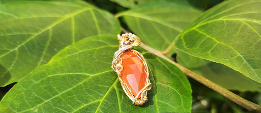 The Harvest Pumpkin Collection – Orange Onyx Pendants Wrapped in Gold